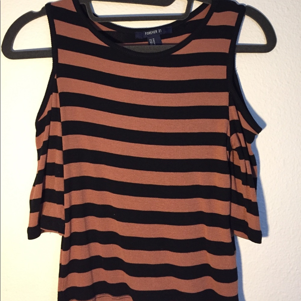 Cropped burnt orange top